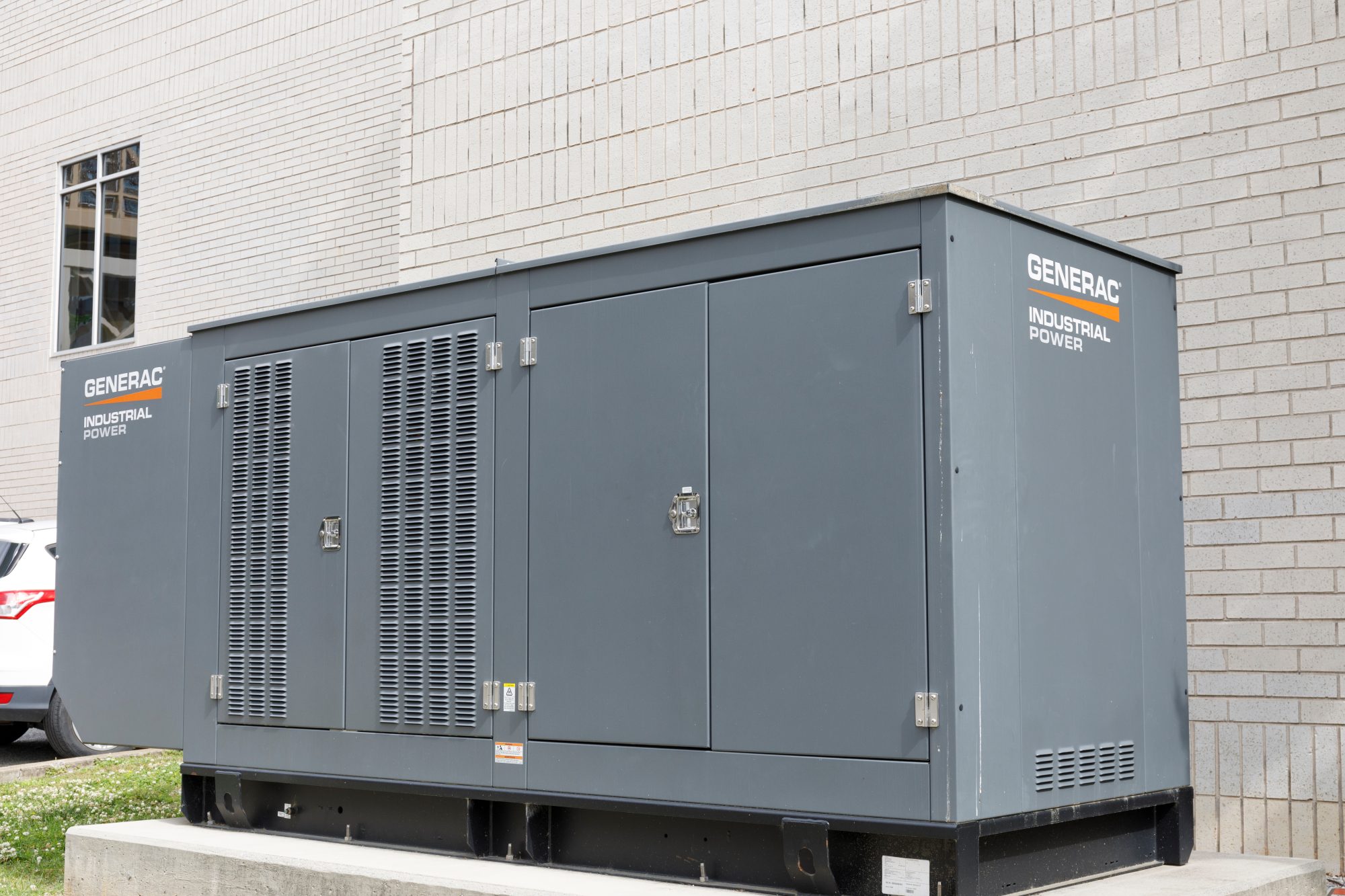 Can Your Business Benefit from a Commercial Generator?